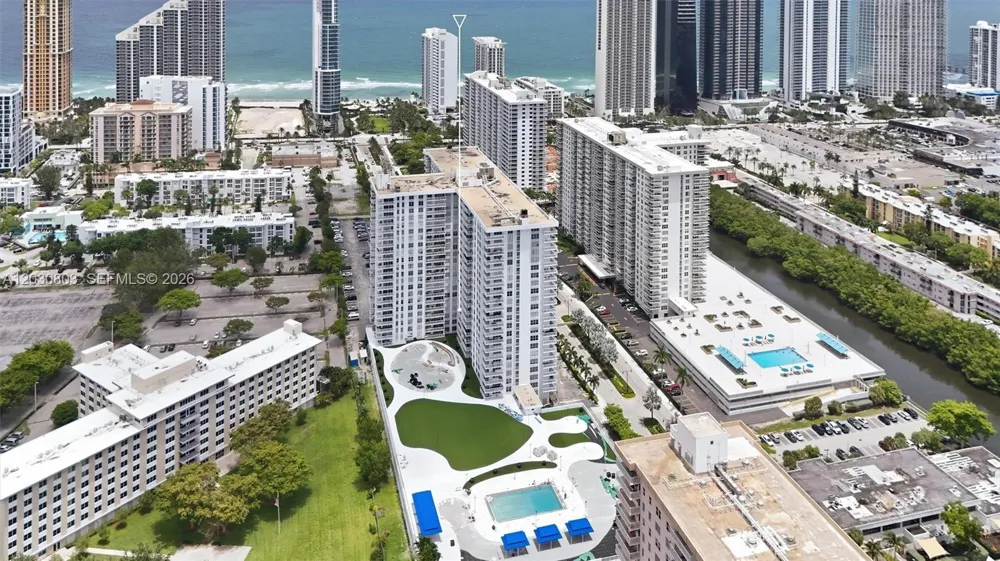 231 174th St #901 Sunny Isles Beach, FL 33160