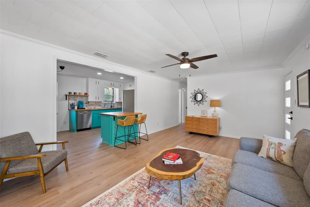 106 Earl Kay Lane Tool, TX 75143
