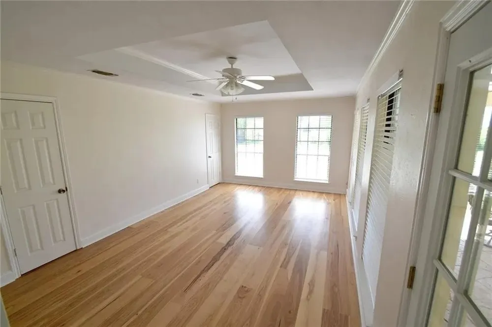 16 Lee Circle Heath, TX 75032