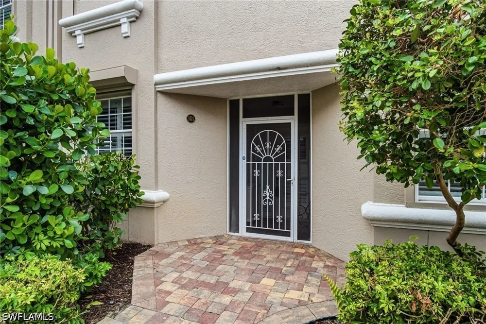 Deer Crossing Court #6-101 Naples, FL 34114