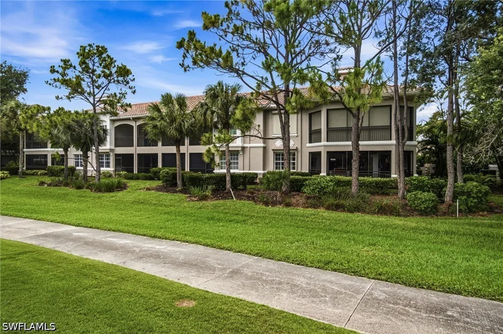 Deer Crossing Court #6-101 Naples, FL 34114