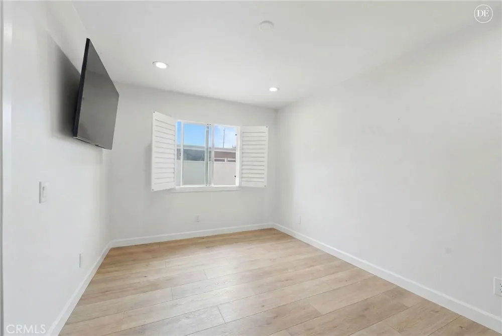 1130 W 186th Gardena, CA 90248
