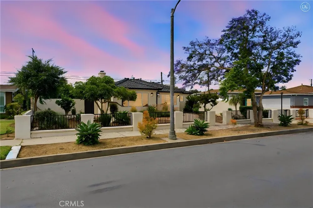 1130 W 186th Gardena, CA 90248
