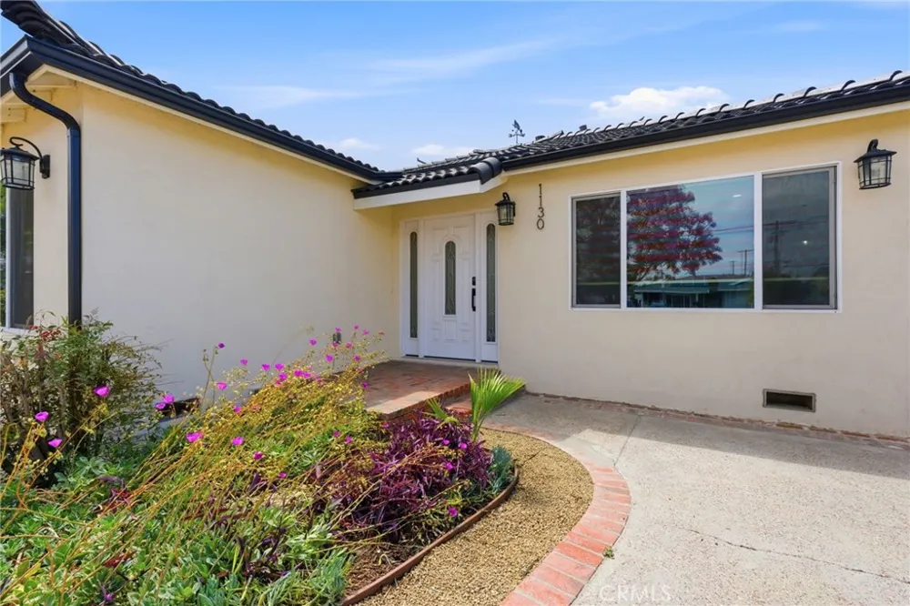 1130 W 186th Gardena, CA 90248