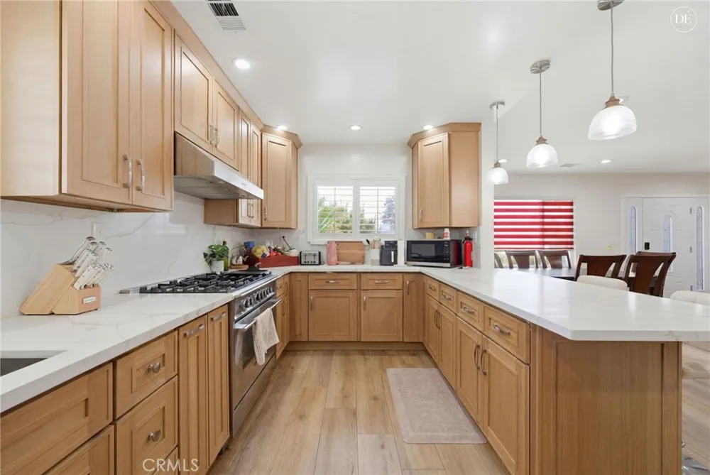 1130 W 186th Gardena, CA 90248