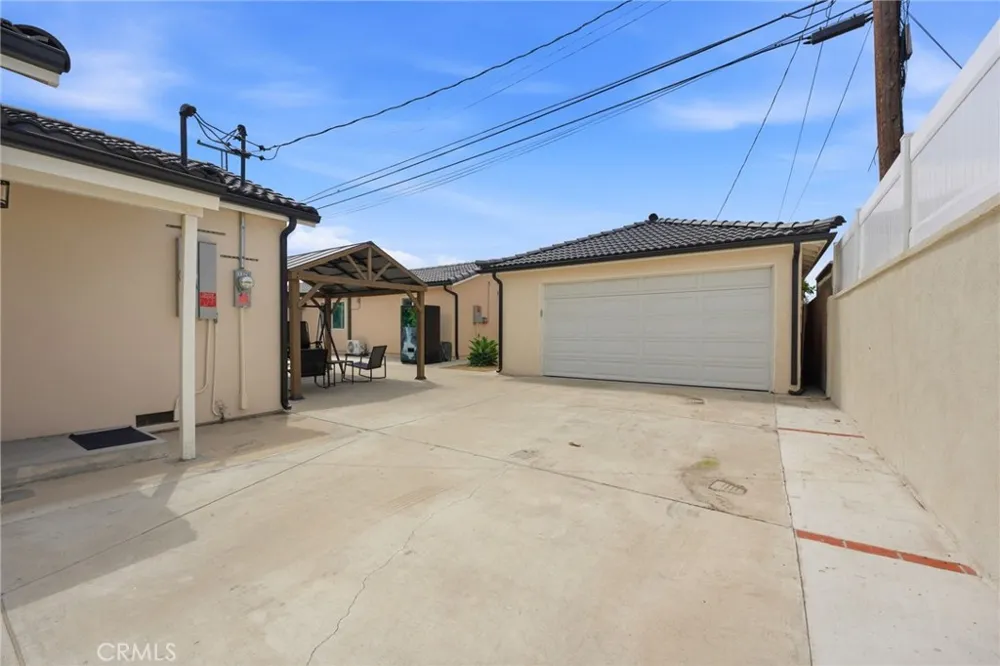 1130 W 186th Gardena, CA 90248