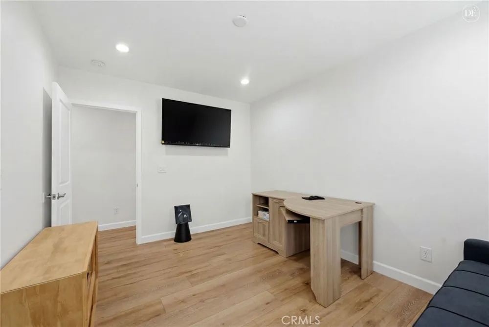 1130 W 186th Gardena, CA 90248