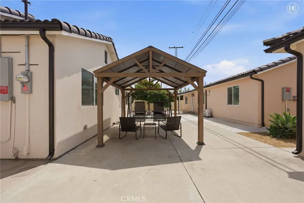 1130 W 186th Gardena, CA 90248