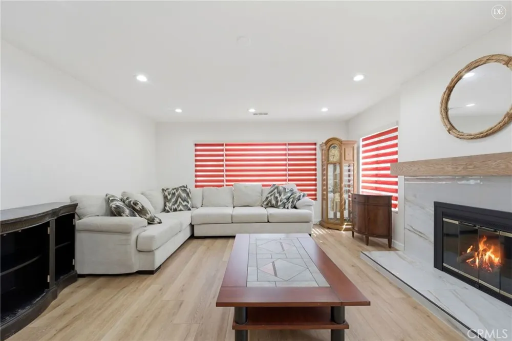 1130 W 186th Gardena, CA 90248