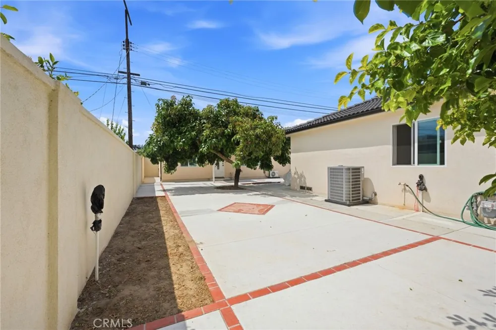 1130 W 186th Gardena, CA 90248