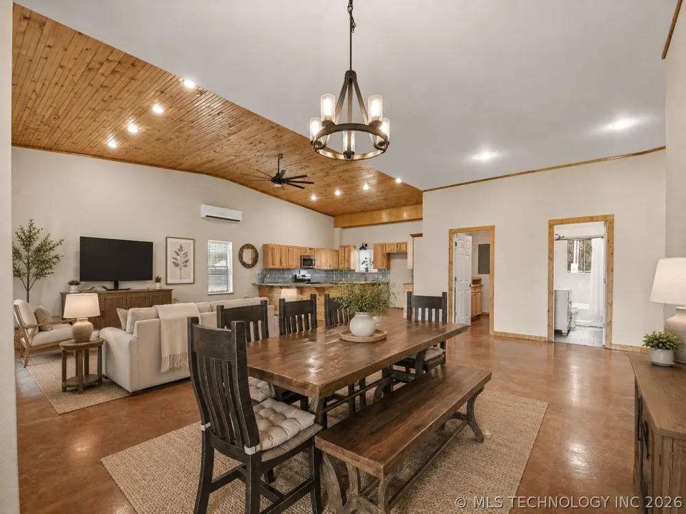 407750 E 1895 ROAD Antlers, OK 74523