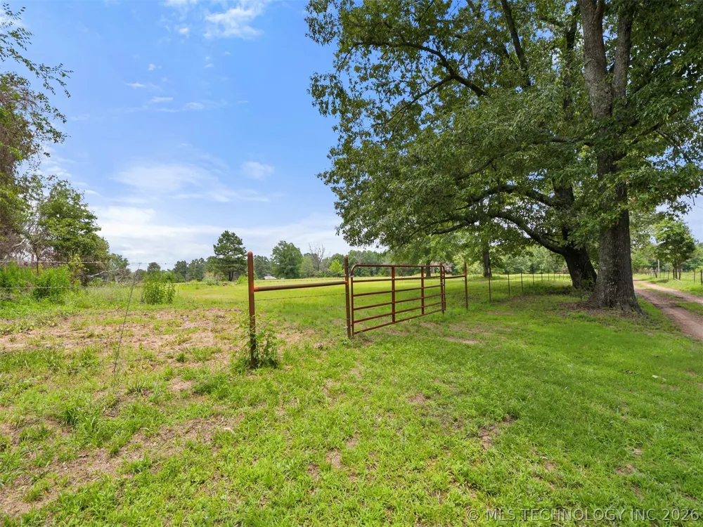 407750 E 1895 ROAD Antlers, OK 74523