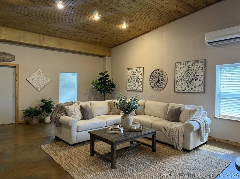 407750 E 1895 ROAD Antlers, OK 74523
