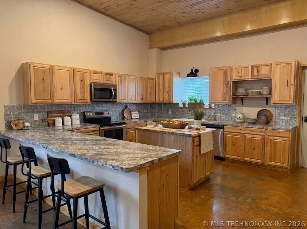 407750 E 1895 ROAD Antlers, OK 74523