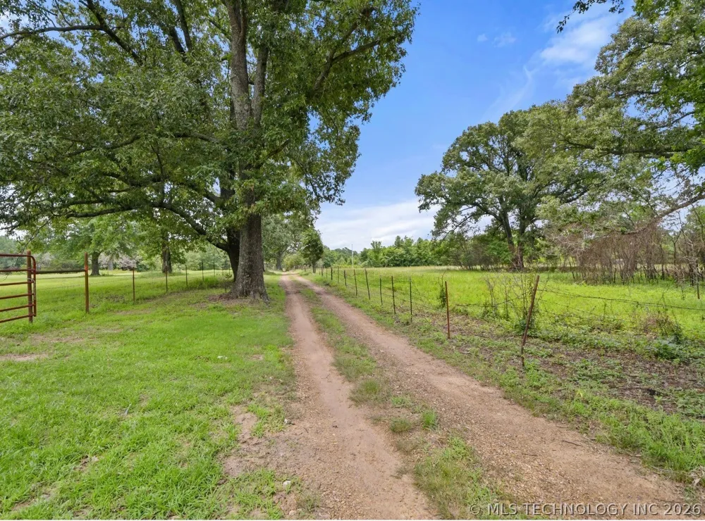 407750 E 1895 ROAD Antlers, OK 74523