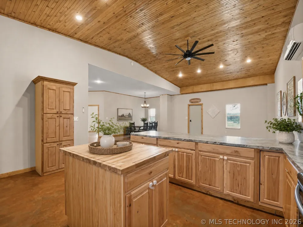 407750 E 1895 ROAD Antlers, OK 74523