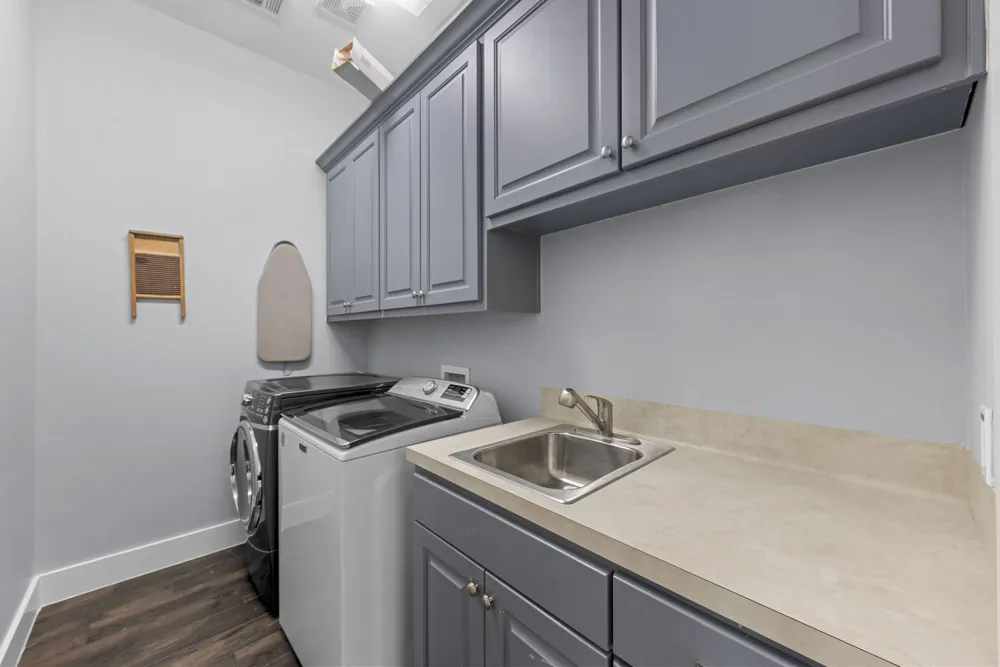 520 Goodnight Trail Dripping Springs, TX 78620