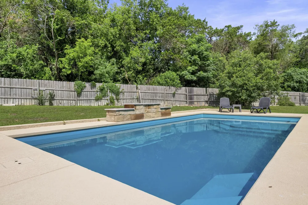 520 Goodnight Trail Dripping Springs, TX 78620