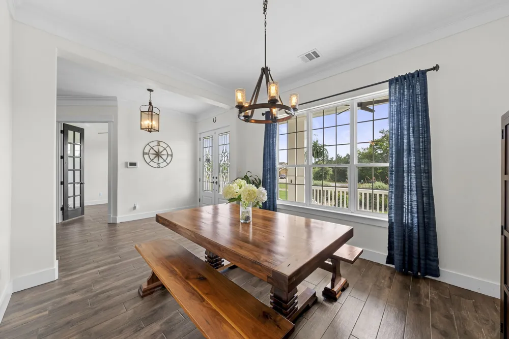 520 Goodnight Trail Dripping Springs, TX 78620