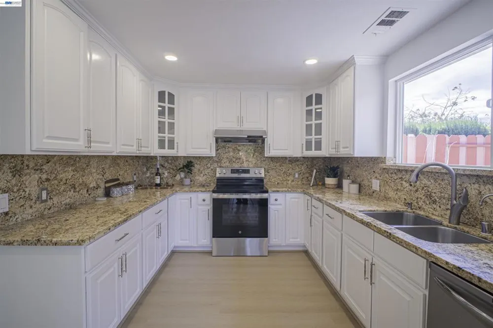 4311 Fellows St Union City, CA 94587