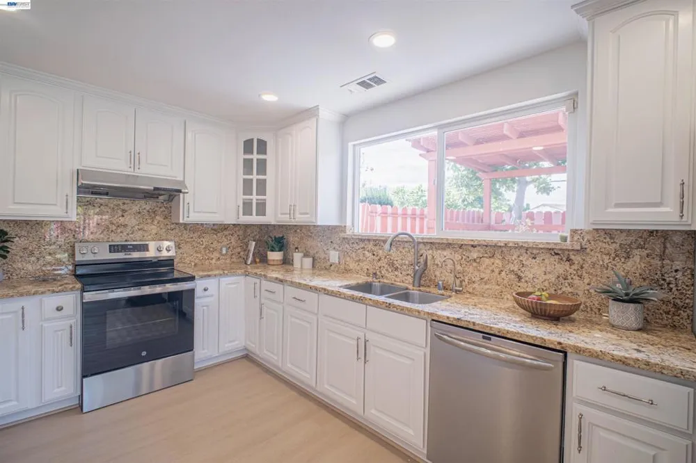 4311 Fellows St Union City, CA 94587