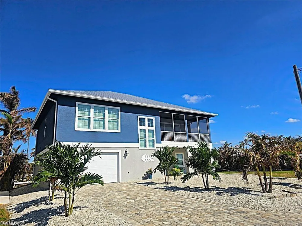 3420 1st Avenue St. James City, FL 33956