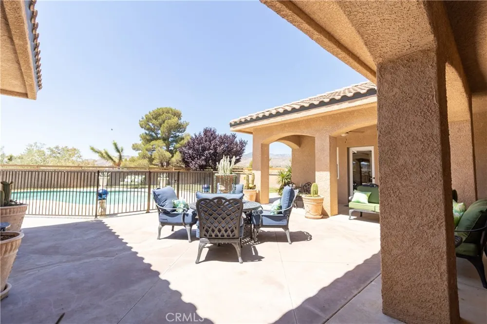 52775 Pipes Canyon Road Pioneertown, CA 92268