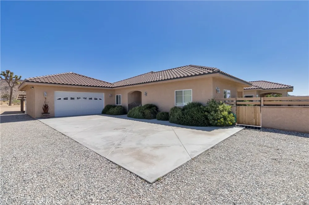 52775 Pipes Canyon Road Pioneertown, CA 92268