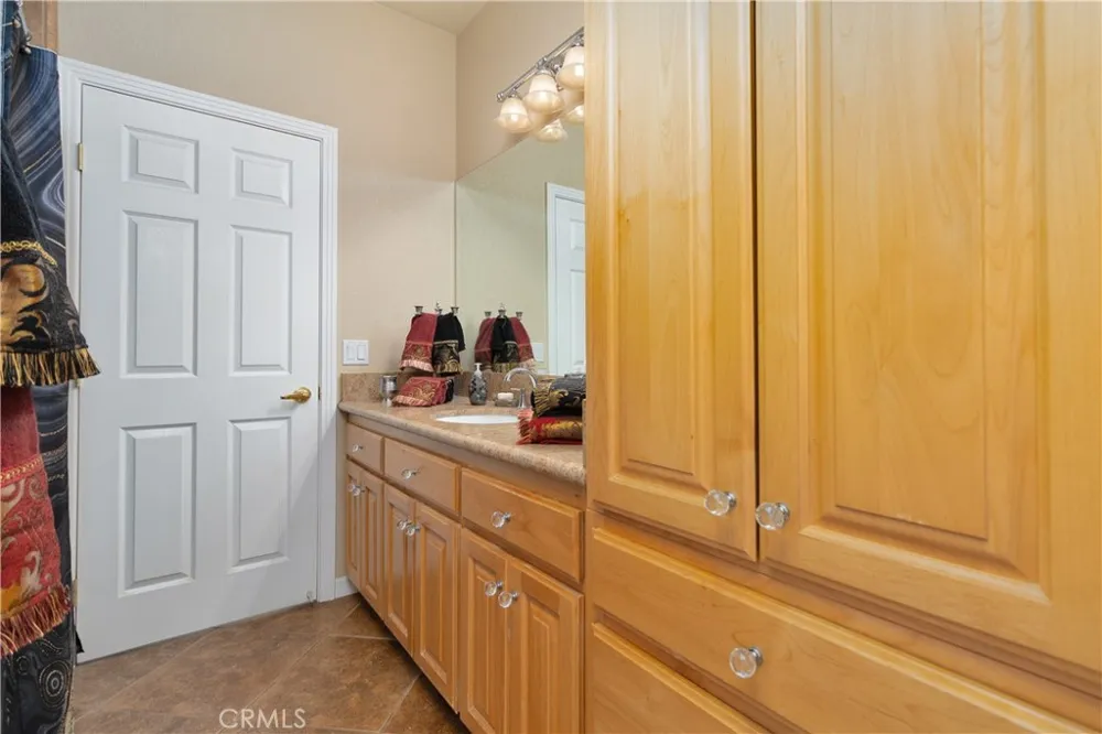 52775 Pipes Canyon Road Pioneertown, CA 92268
