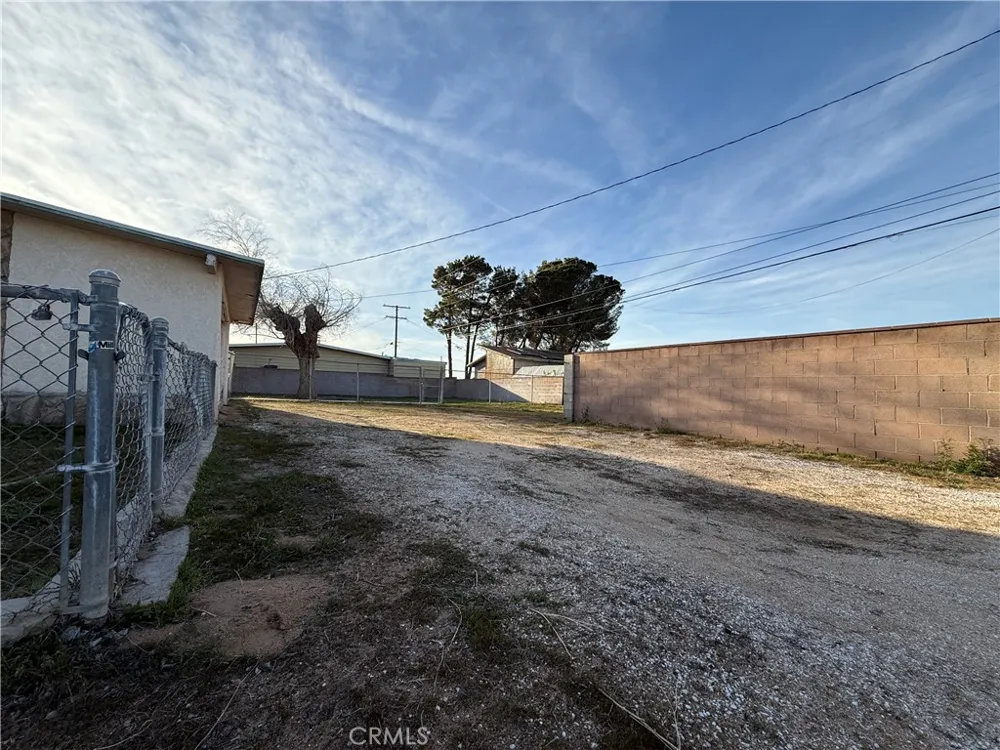 12401 El Mirage Street Boron, CA 93516