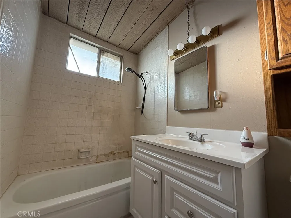 12401 El Mirage Street Boron, CA 93516