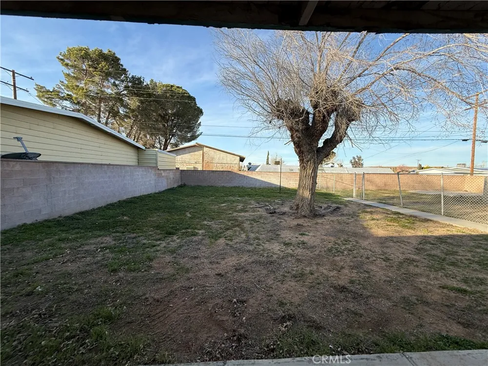 12401 El Mirage Street Boron, CA 93516