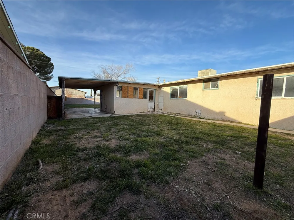 12401 El Mirage Street Boron, CA 93516