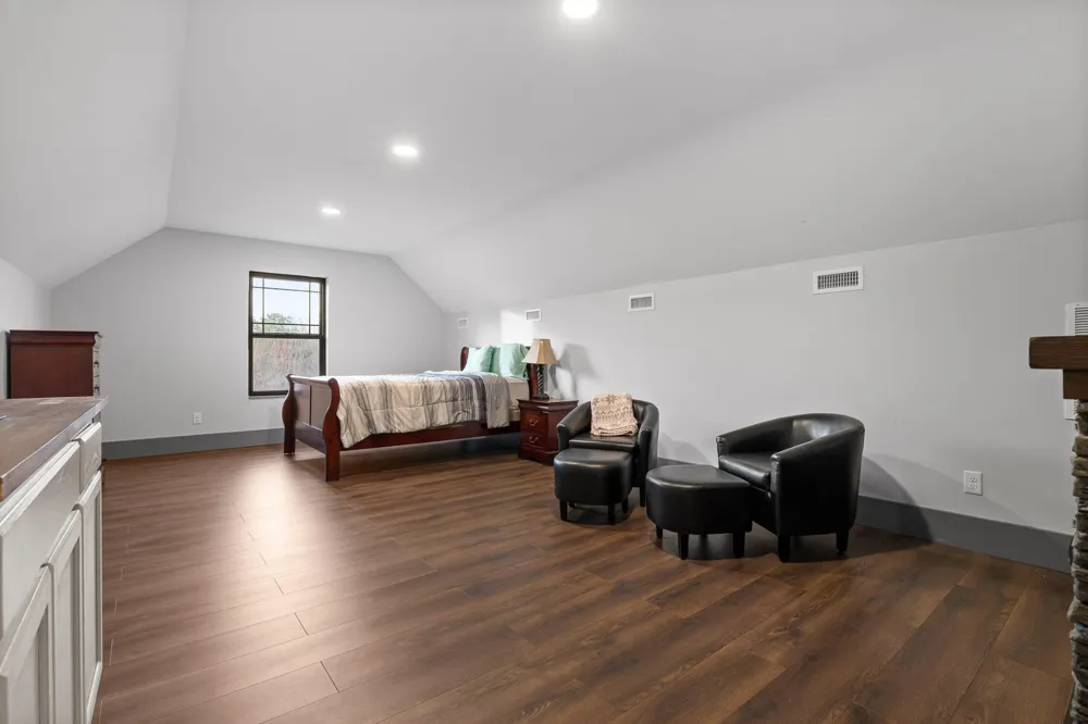 2323 River Bluffs Drive Jasper, TN 37347