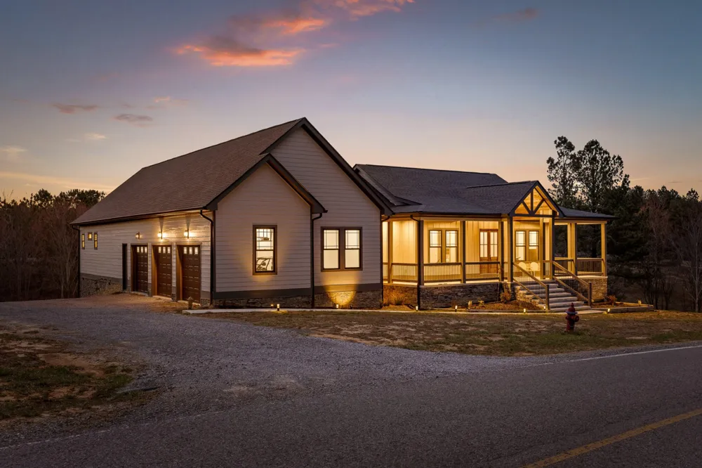 2323 River Bluffs Drive Jasper, TN 37347