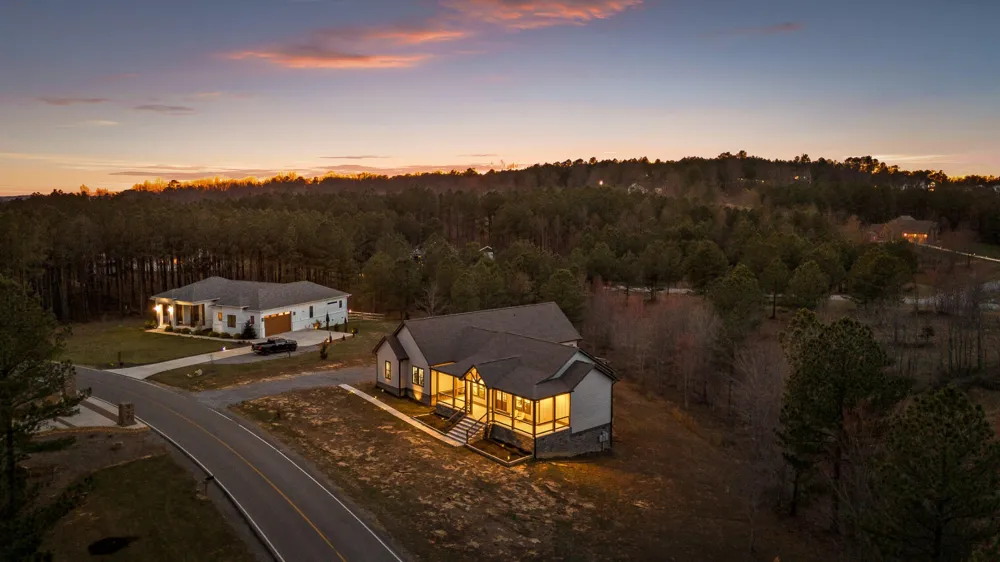 2323 River Bluffs Drive Jasper, TN 37347