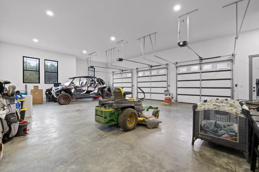 2323 River Bluffs Drive Jasper, TN 37347