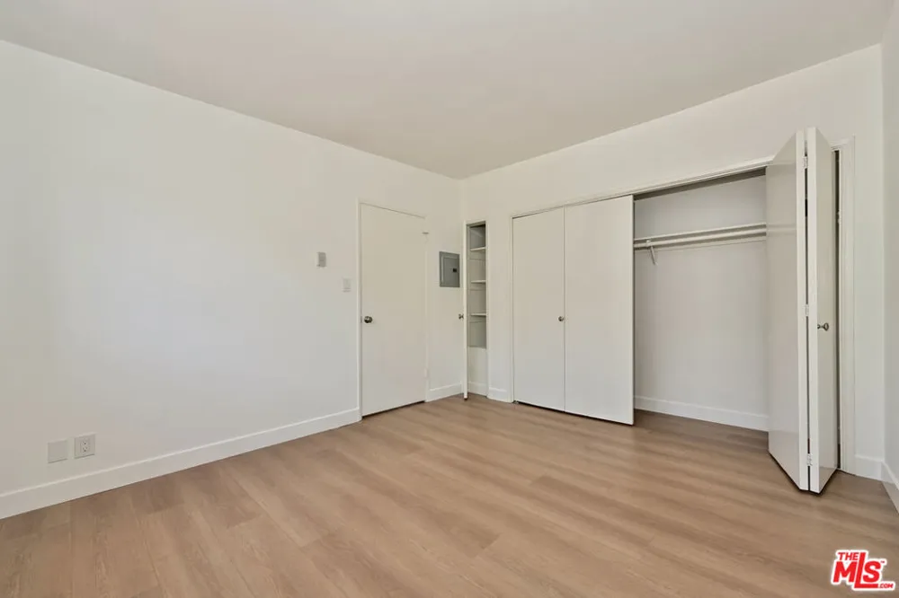 1043 12th Street #9 Santa Monica, CA 90403