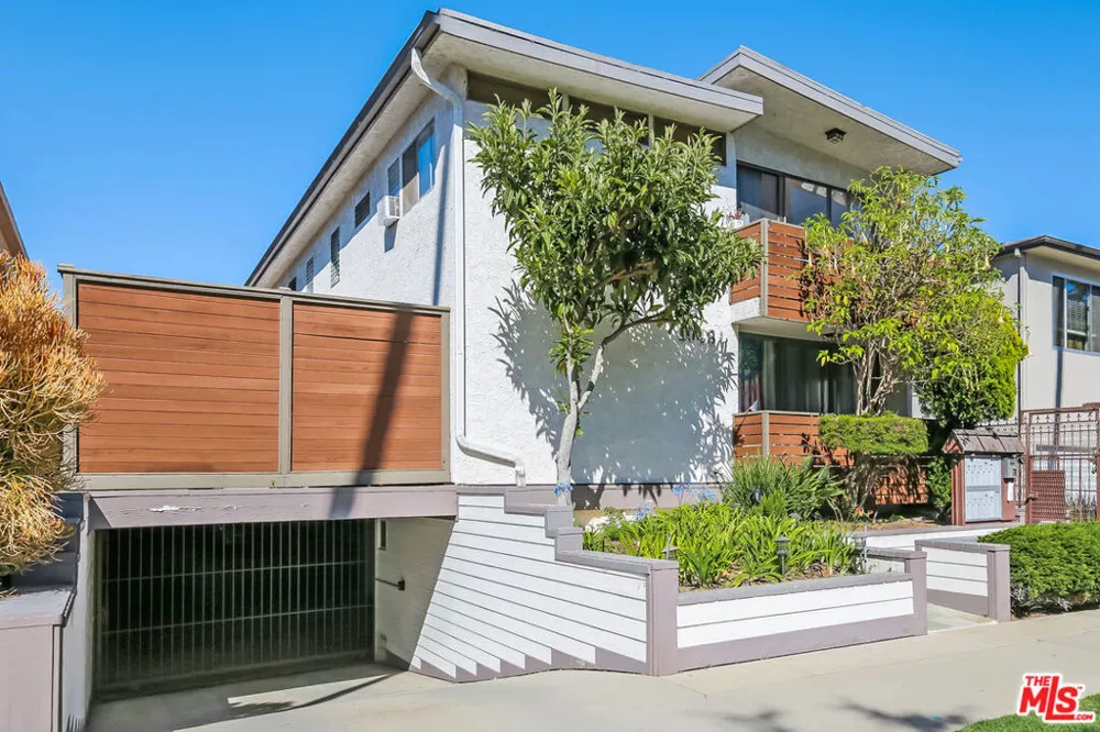 1043 12th Street #9 Santa Monica, CA 90403