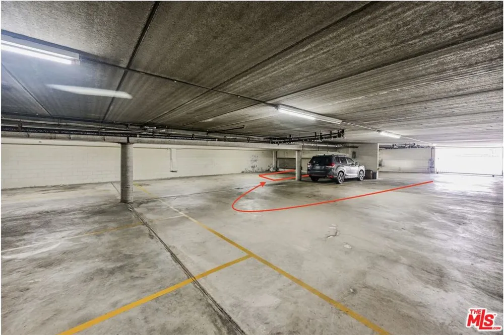 1043 12th Street #9 Santa Monica, CA 90403
