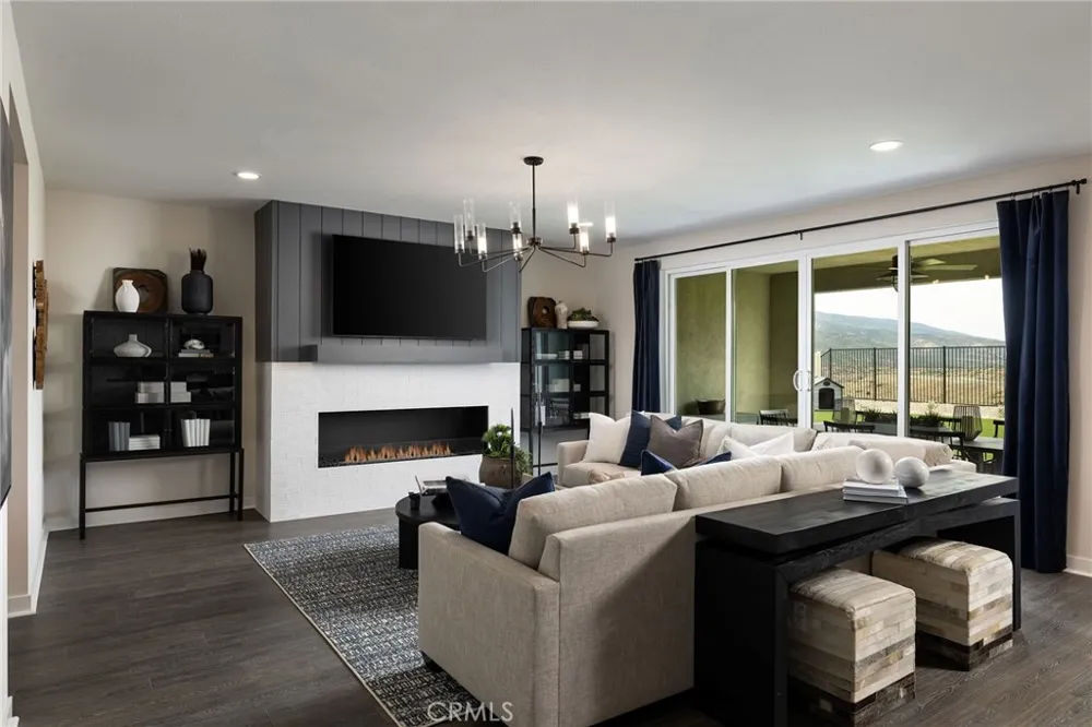 4065 Saddle Drive Palmdale, CA 93551