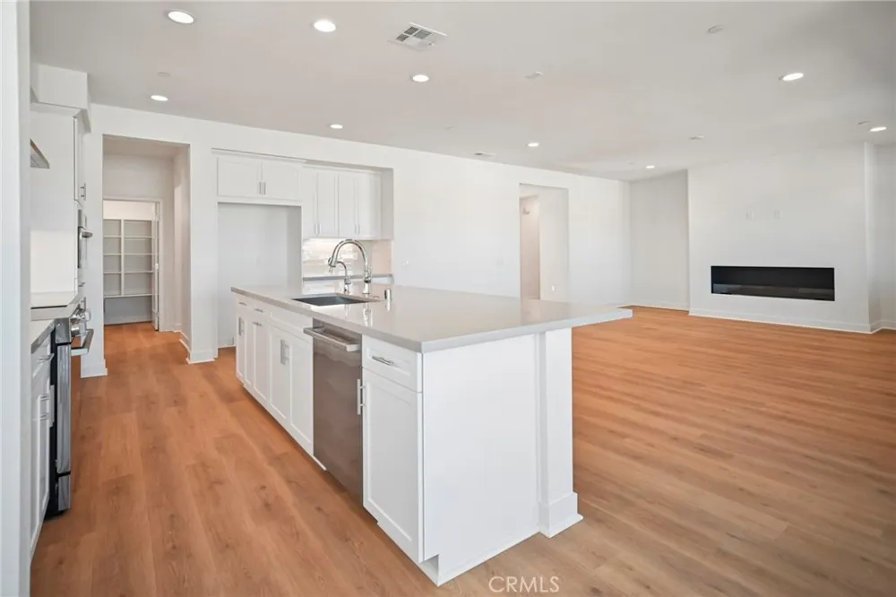 4065 Saddle Drive Palmdale, CA 93551
