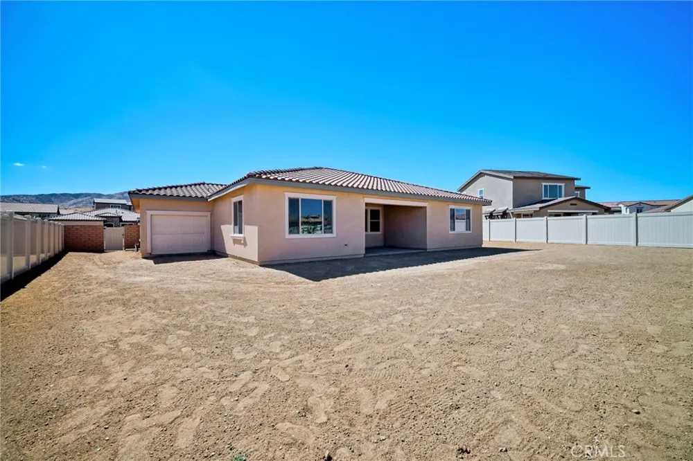 4065 Saddle Drive Palmdale, CA 93551
