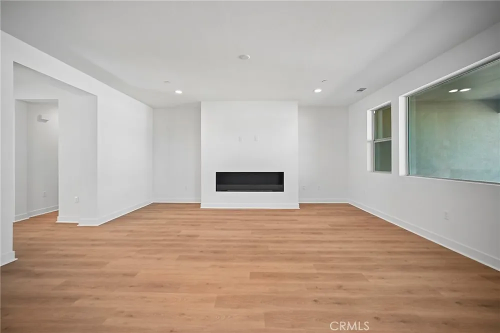 4065 Saddle Drive Palmdale, CA 93551