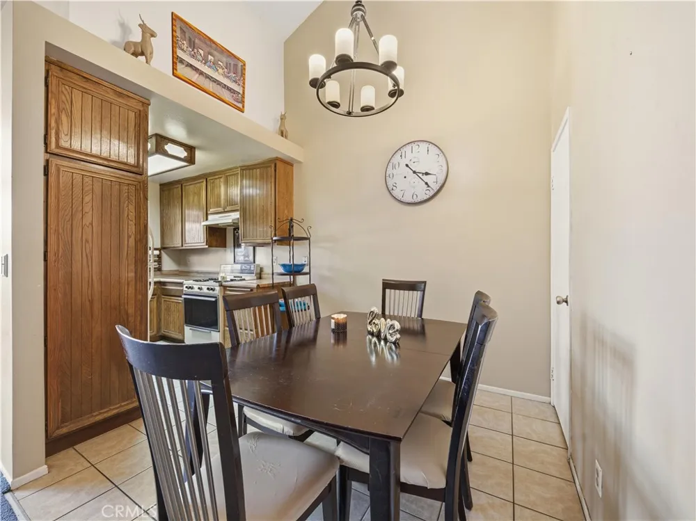 18168 W Sundowner Way #1016 Canyon Country, CA 91387