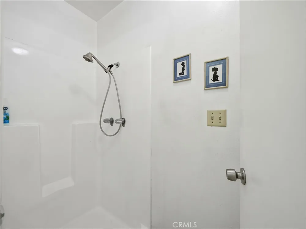 18168 W Sundowner Way #1016 Canyon Country, CA 91387