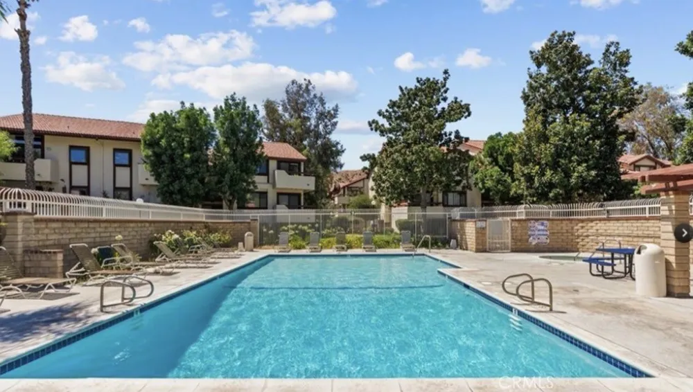 18168 W Sundowner Way #1016 Canyon Country, CA 91387