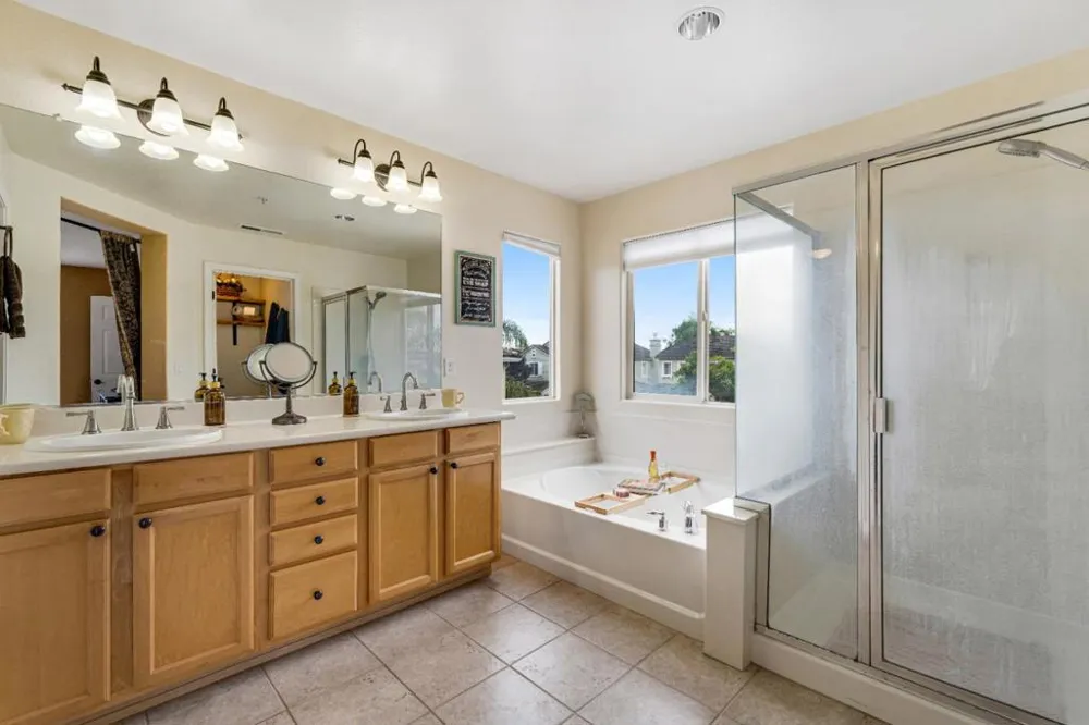 75 Paseo Drive Watsonville, CA 95076