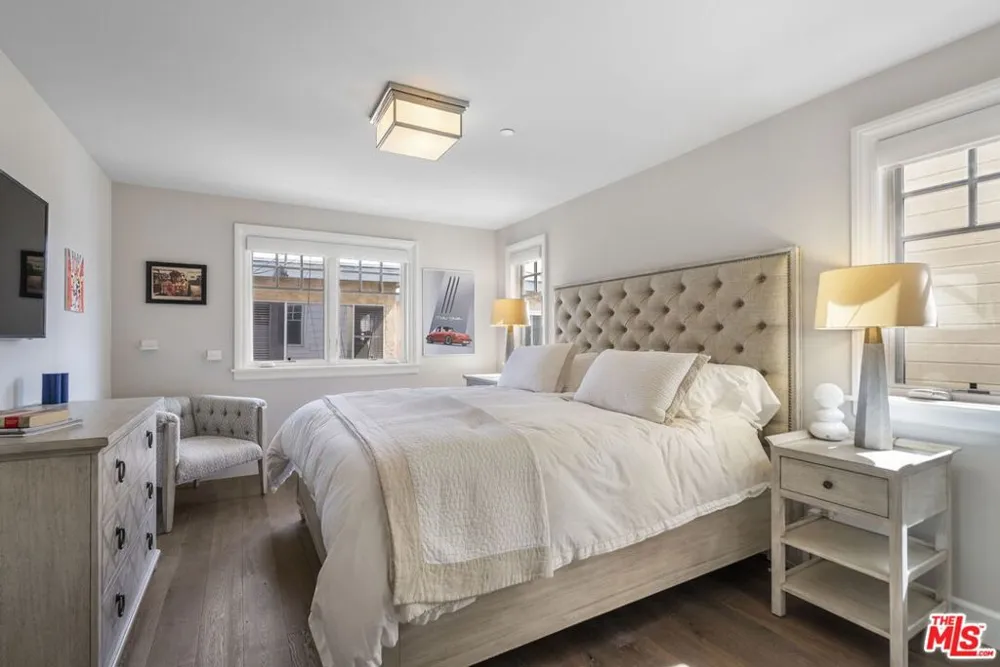 636 12th Street Manhattan Beach, CA 90266