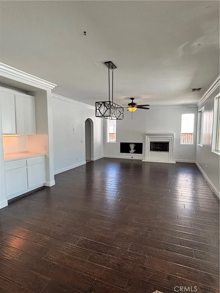 28212 Cranberry Menifee, CA 92585